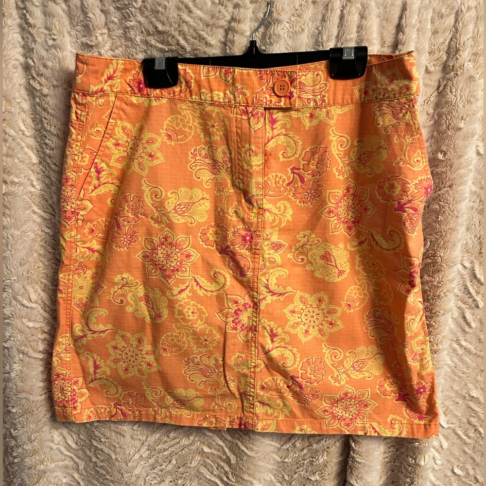 ⚠️🎁3 for $35🎁⚠️ Orange Paisley skirt, size medium